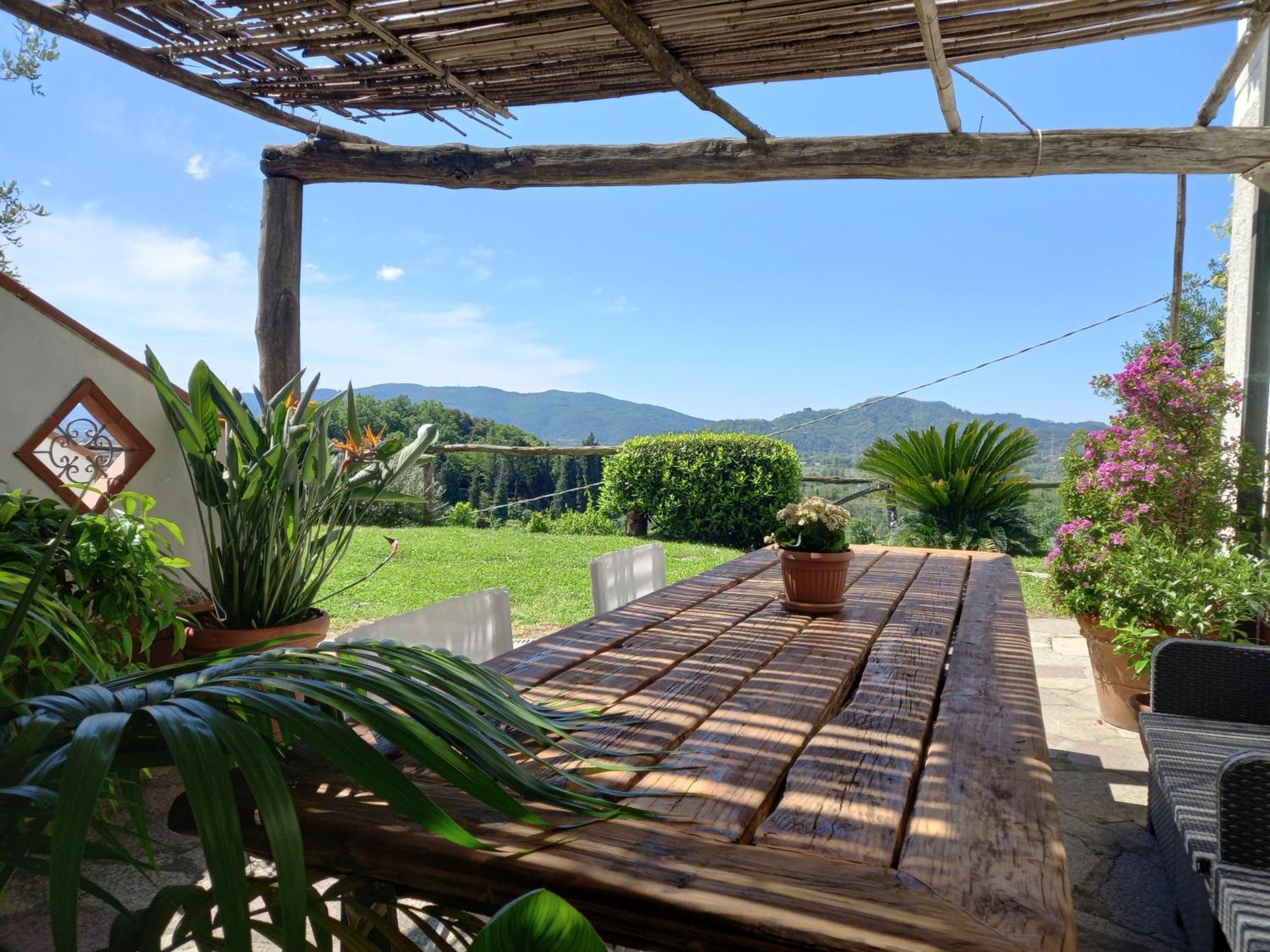 Il Colle Della Brina Hotel Sarzana Kültér fotó